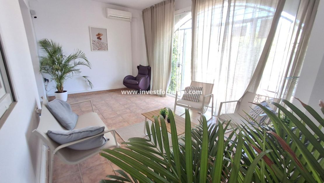 Sale - House - Orihuela Costa - Playa Flamenca