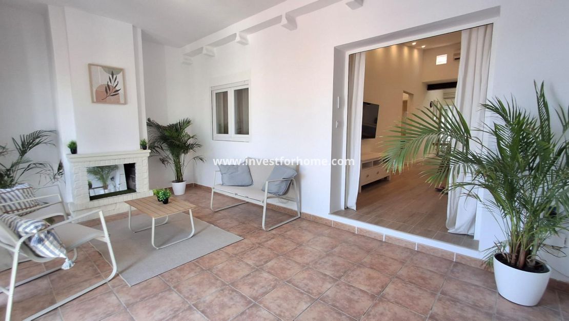 Sale - House - Orihuela Costa - Playa Flamenca