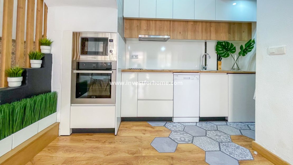 Sale - House - Orihuela Costa - Playa Flamenca