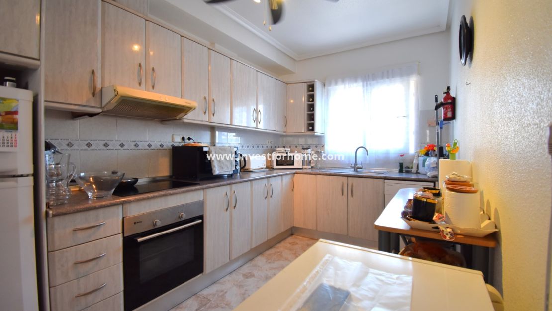 Sale - House - Orihuela Costa - Playa Flamenca