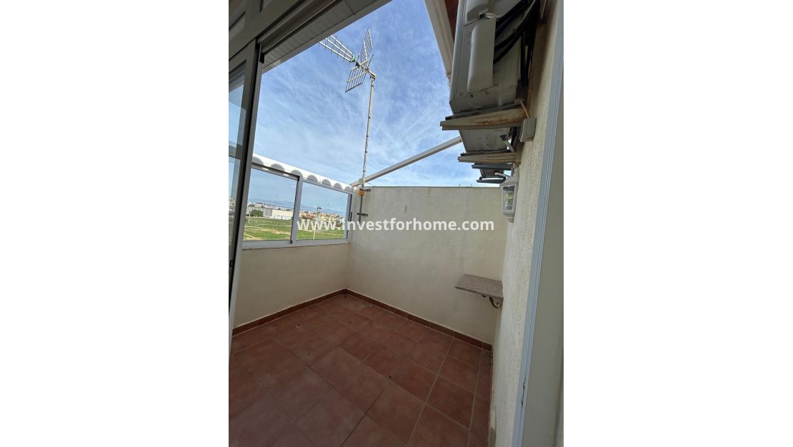 Sale - House - Orihuela Costa - Punta Prima