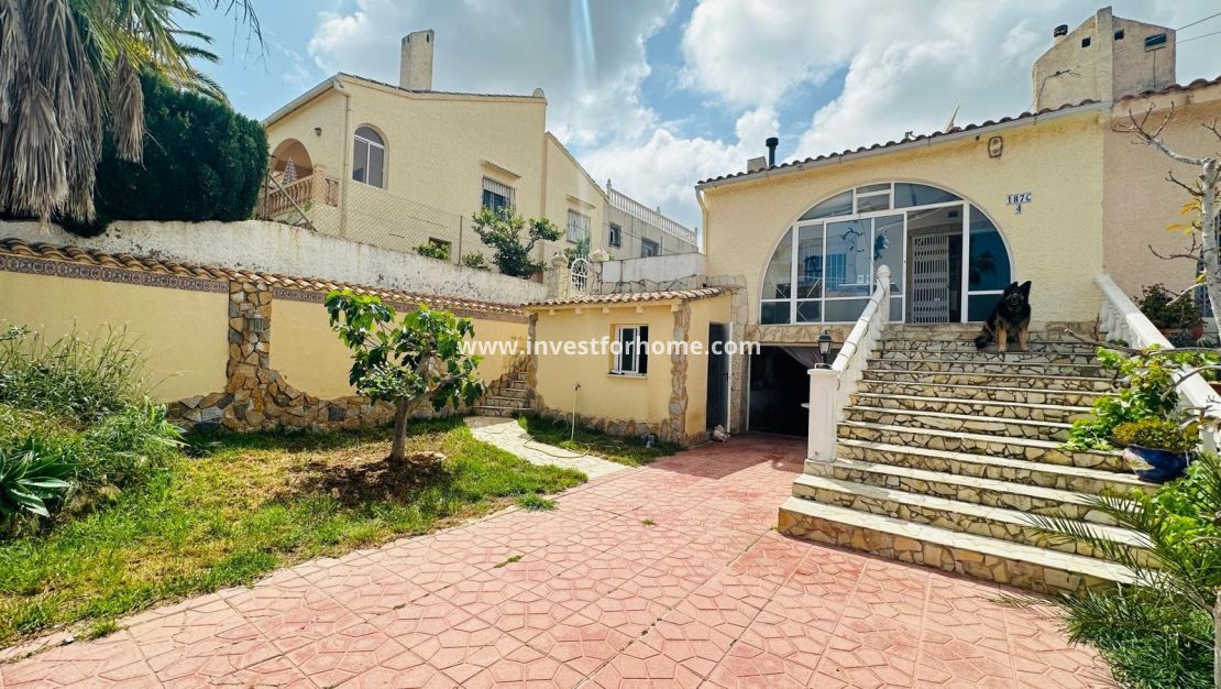 Sale - House - Orihuela Costa - Urbanización Perla Del Mar