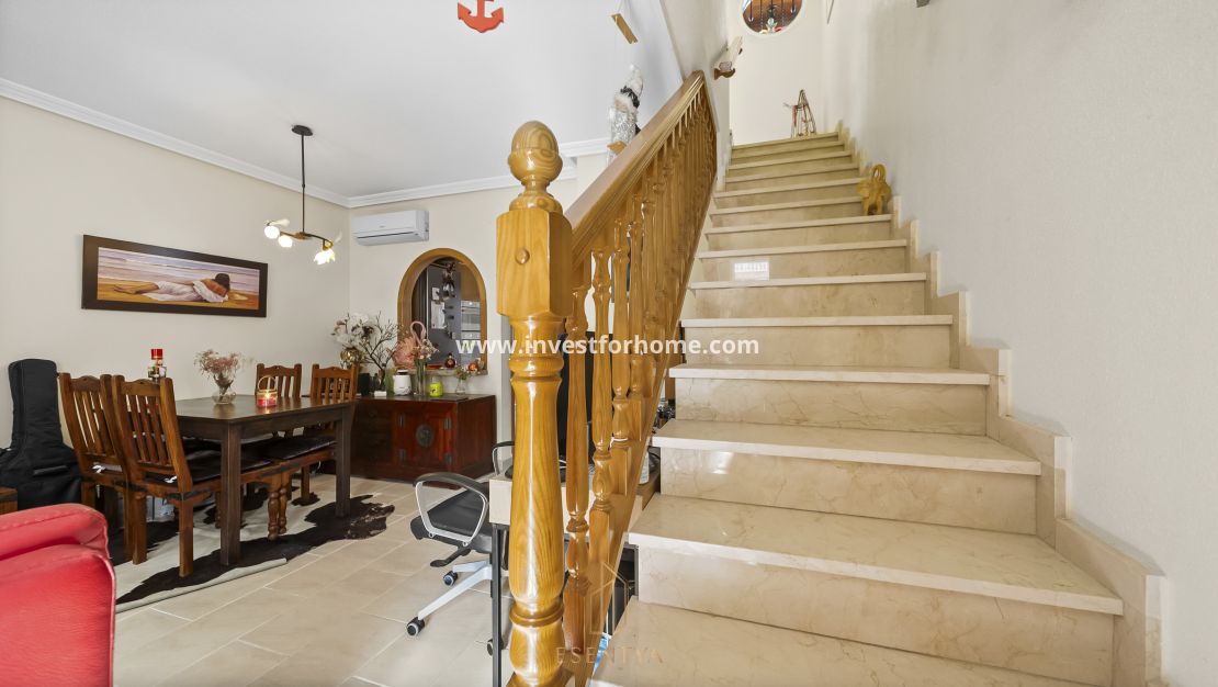 Sale - House - Orihuela Costa - Villamartín