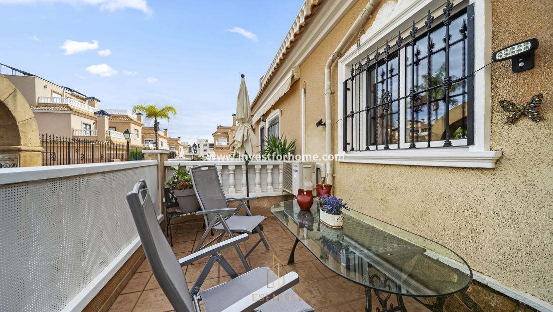 Sale - House - Orihuela Costa - Villamartín