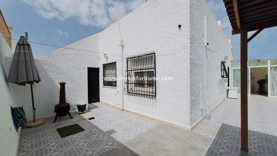 Sale - House - Orihuela Costa - Villamartín