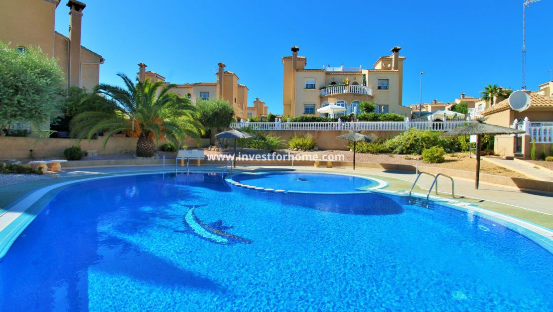 Sale - House - Orihuela Costa - Villamartín