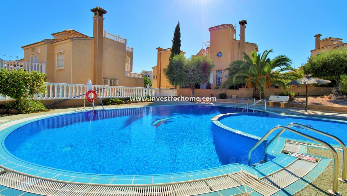 Sale - House - Orihuela Costa - Villamartín