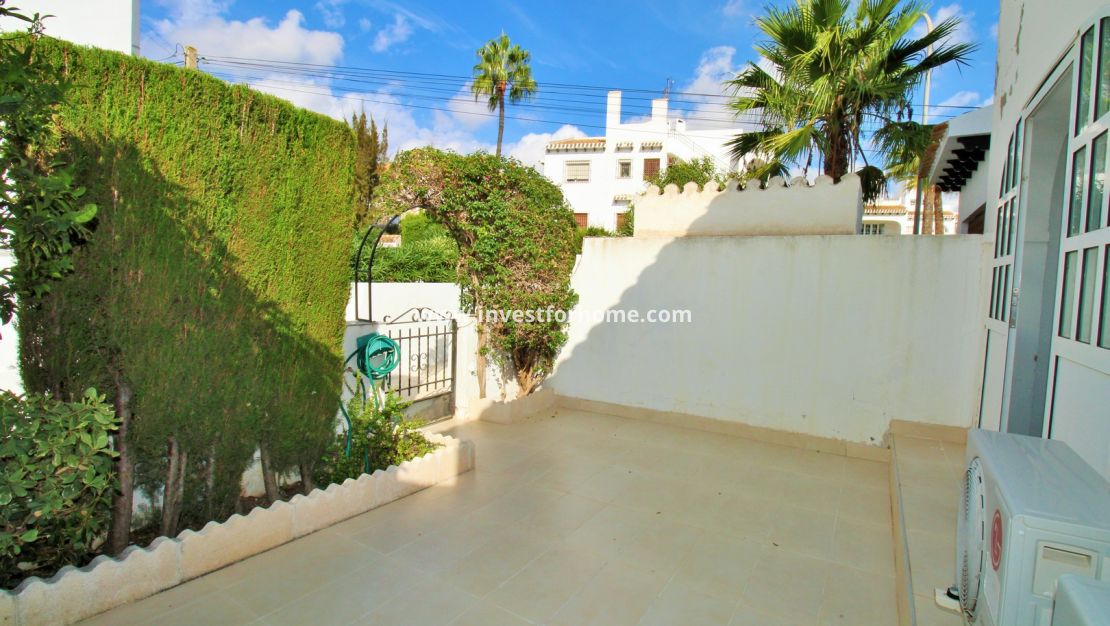 Sale - House - Orihuela Costa - Villamartín
