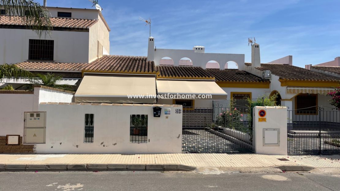Sale - House - Pilar de la Horadada - Costa Blanca