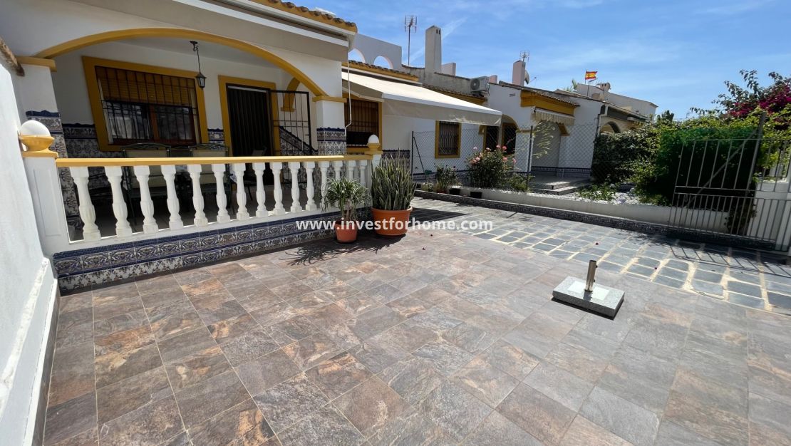 Sale - House - Pilar de la Horadada - Costa Blanca