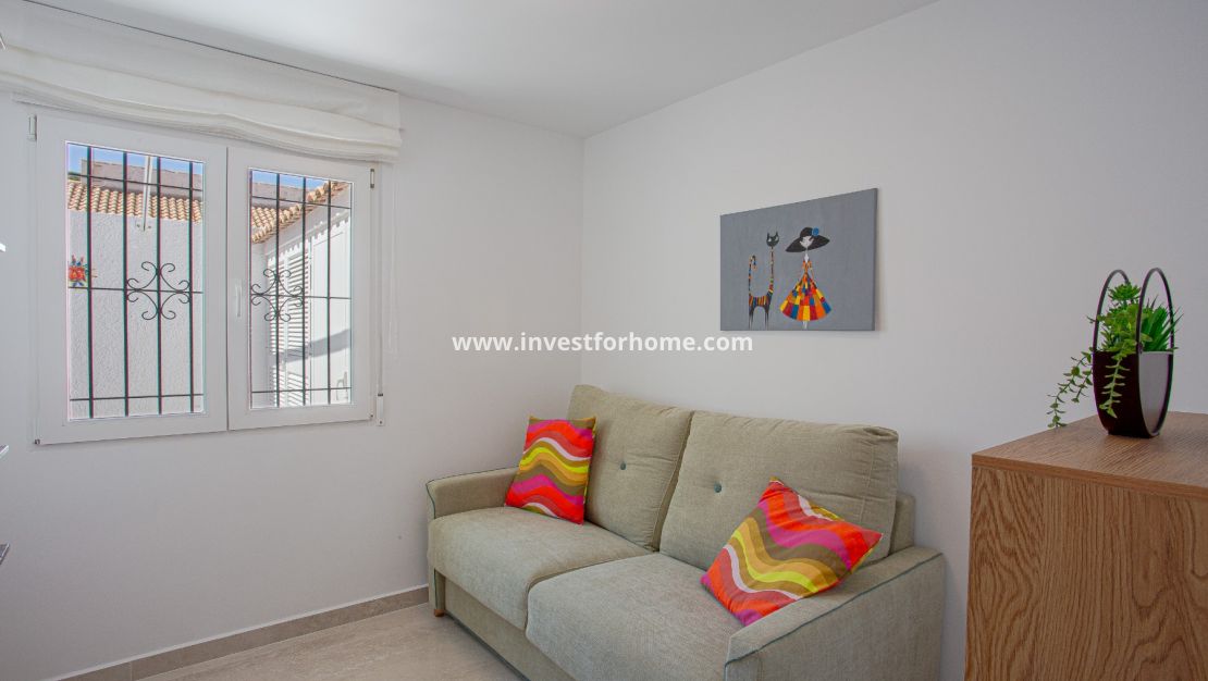 Sale - House - Pilar de la Horadada - La Torre de La Horadada