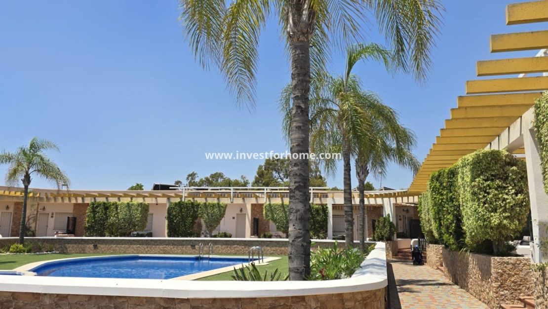Sale - House - Pilar de la Horadada - Mil Palmeras