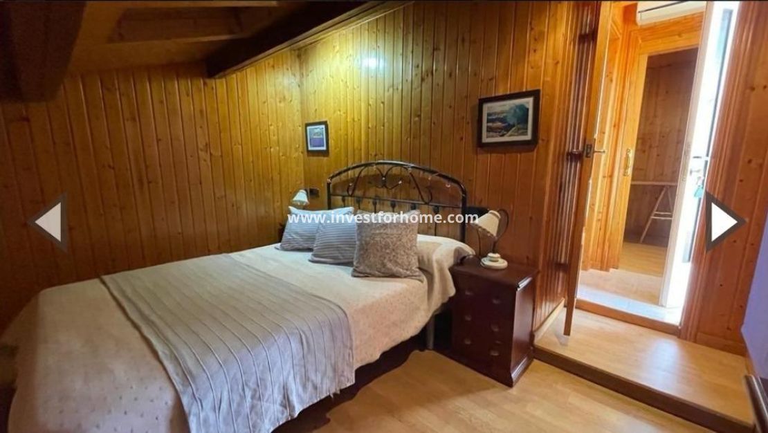 Sale - House - Pilar de la Horadada - Pueblo Latino