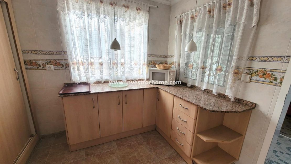 Sale - House - Pilar de la Horadada - Torre De La Horadada