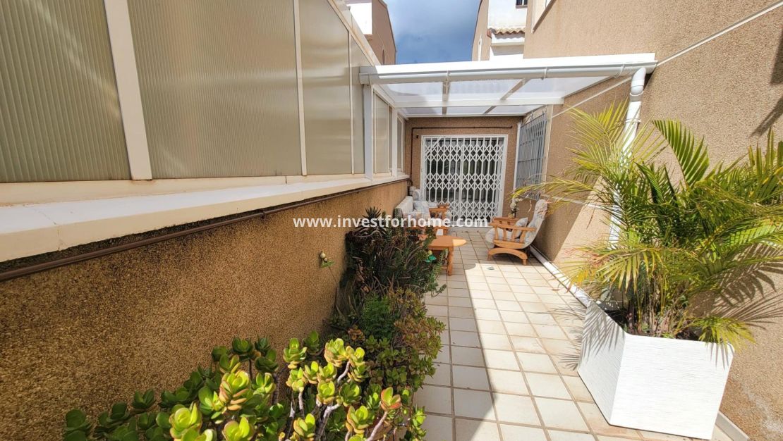 Sale - House - Pilar de la Horadada - Torre De La Horadada