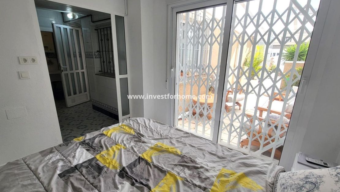 Sale - House - Pilar de la Horadada - Torre De La Horadada