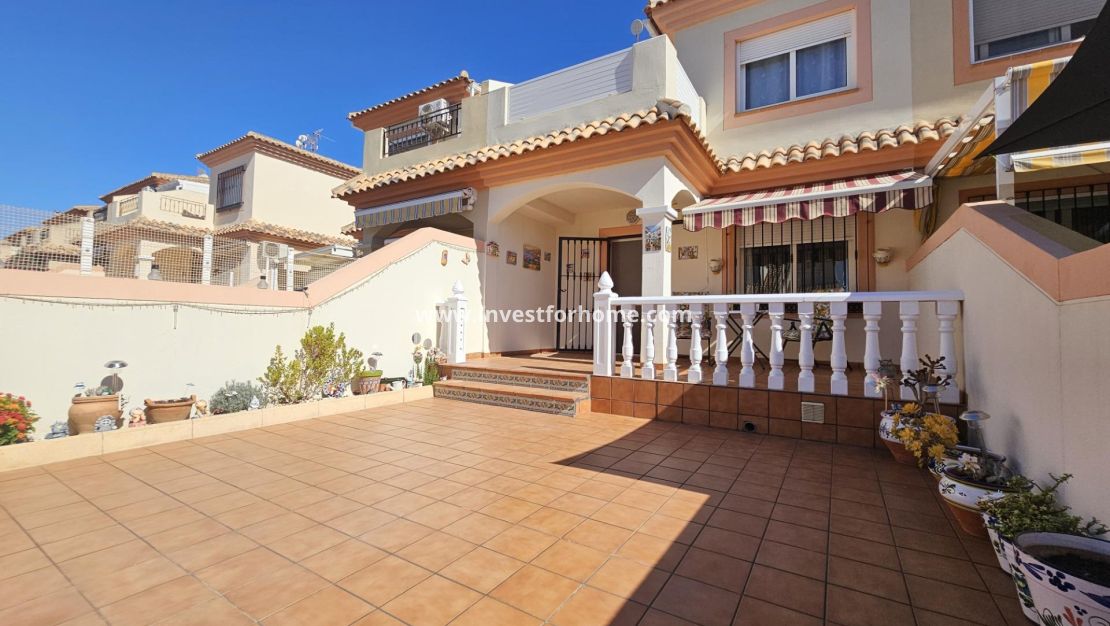 Sale - House - Pilar de la Horadada - Torre De La Horadada