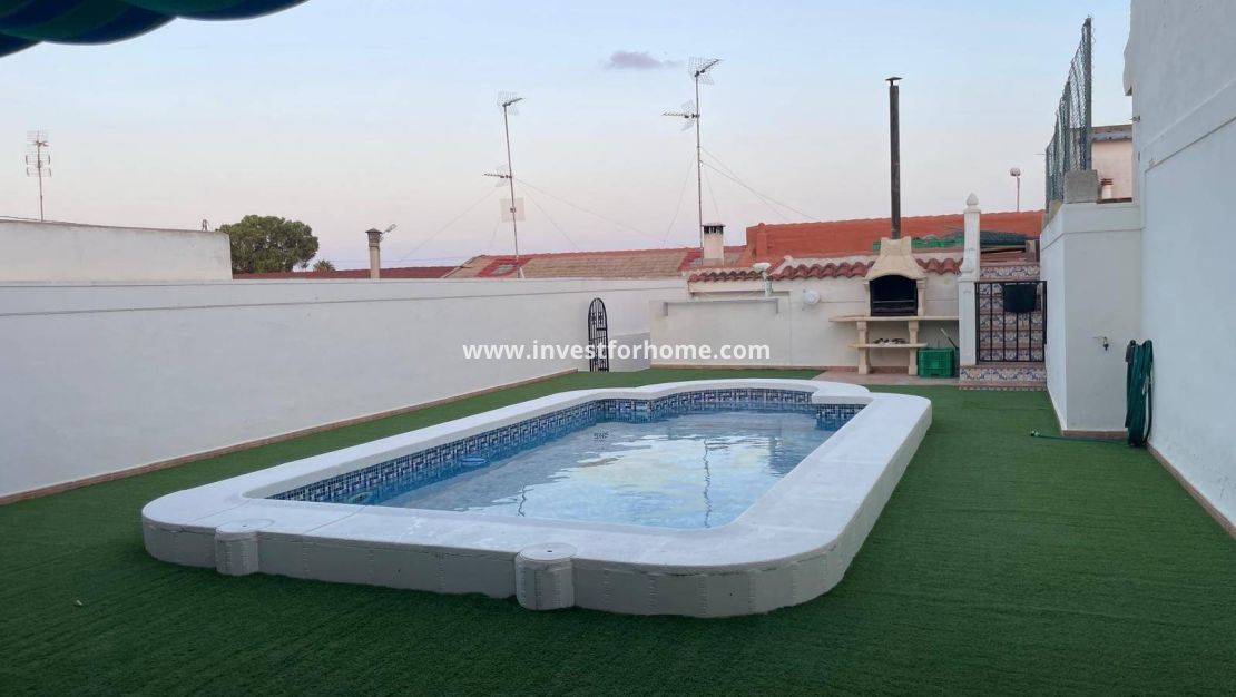 Sale - House - Pilar de la Horadada - Zona Pueblo