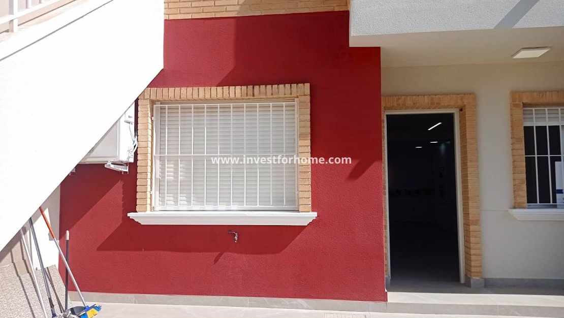 Sale - House - Pilar de la Horadada