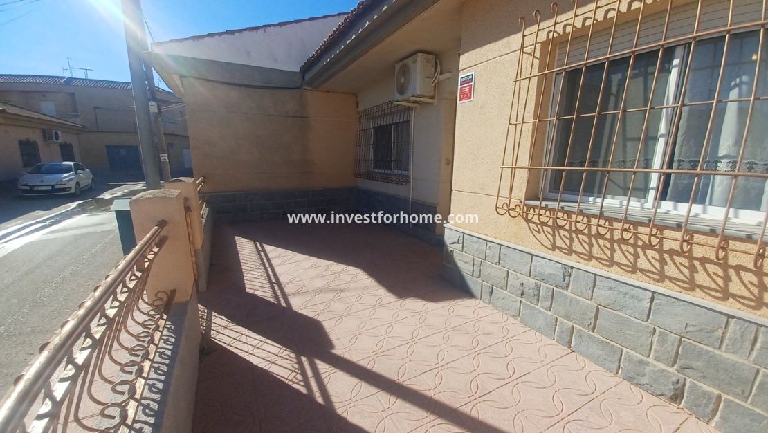 Sale - House - Roldan - Inland