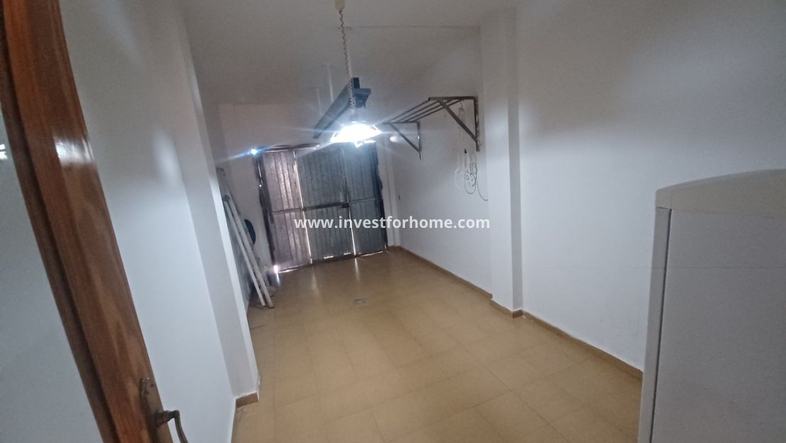 Sale - House - Roldan - Inland