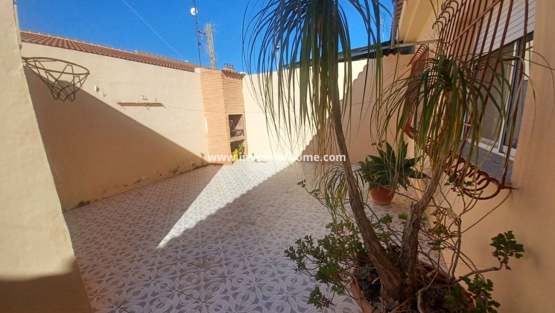 Sale - House - Roldan - Inland