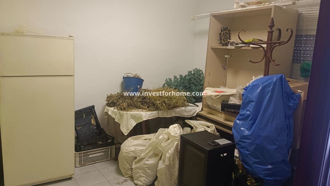 Sale - House - Salinas - Inland