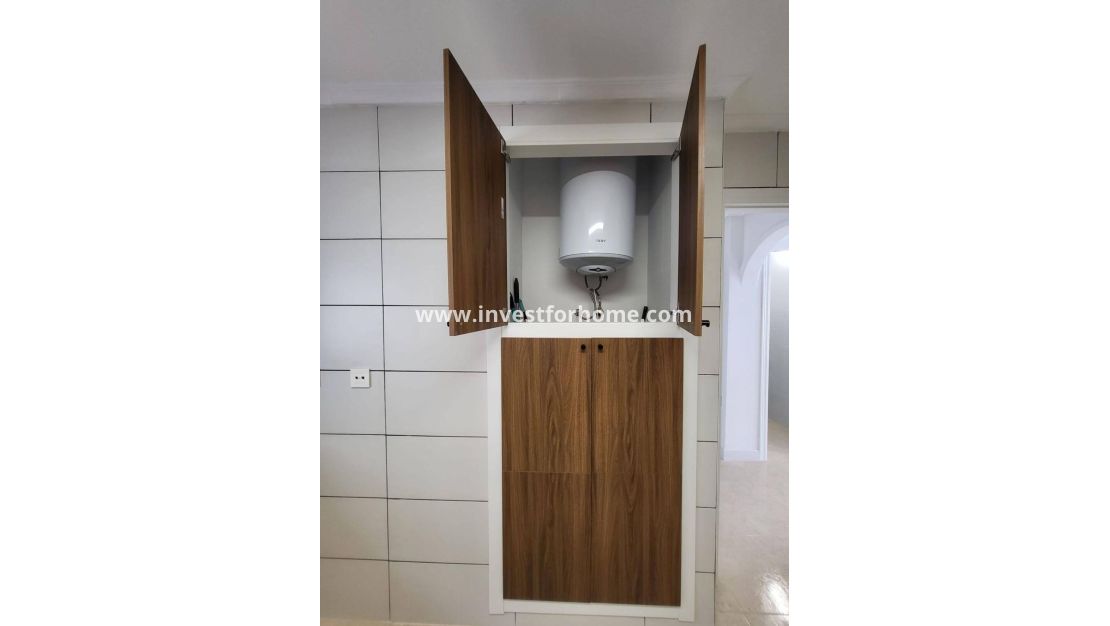 Sale - House - San Miguel de Salinas - Ciudad De Las Comunicaciones