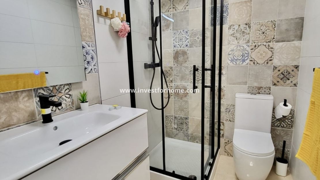 Sale - House - San Miguel de Salinas - Inland