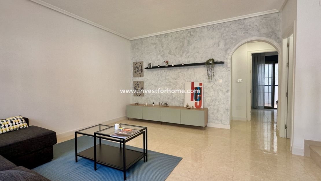 Sale - House - San Miguel de Salinas - Inland