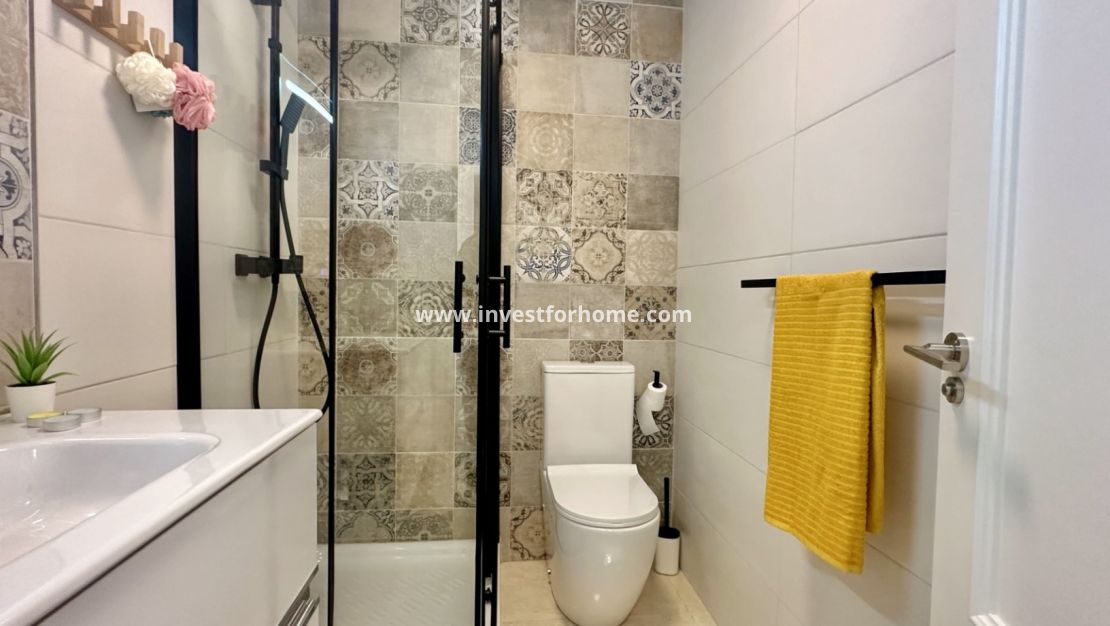 Sale - House - San Miguel de Salinas - Inland