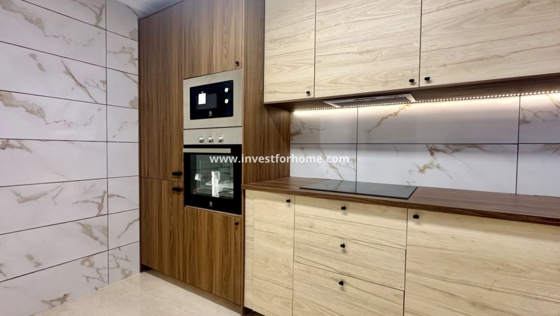 Sale - House - San Miguel de Salinas - Inland