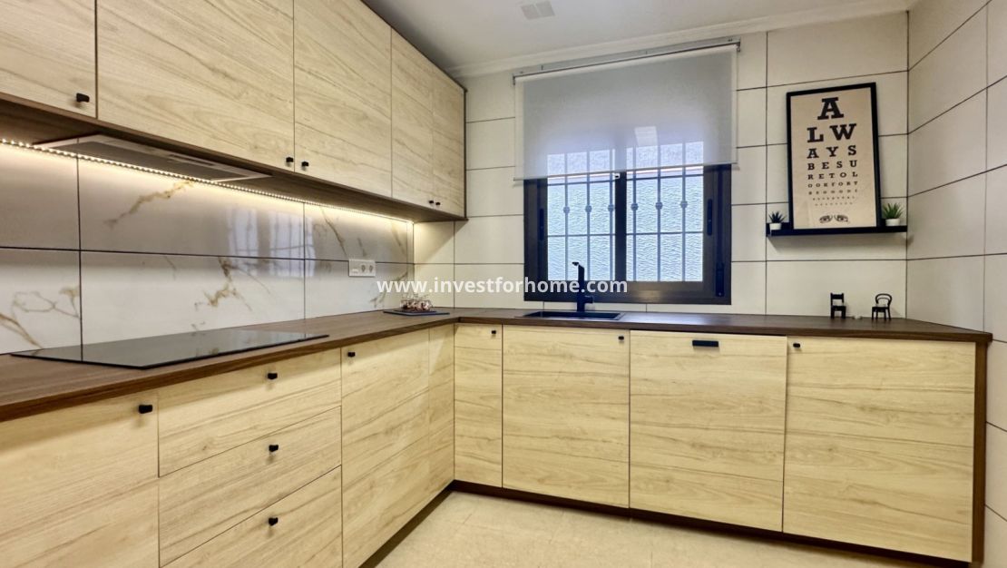 Sale - House - San Miguel de Salinas - Inland