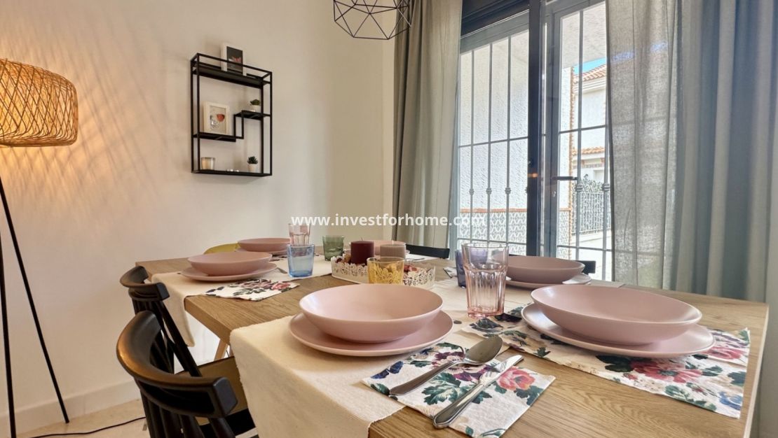 Sale - House - San Miguel de Salinas - Inland