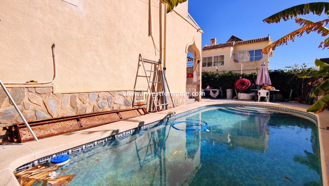 Sale - House - San Miguel de Salinas - Inland