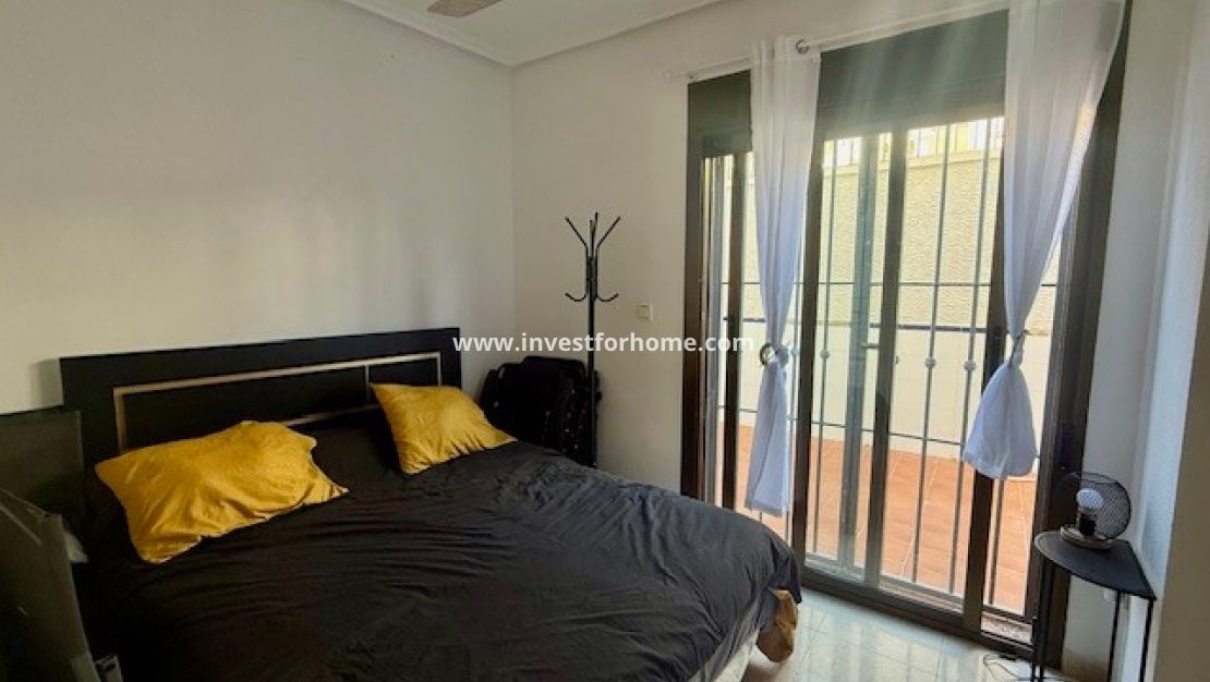 Sale - House - San Miguel de Salinas - Inland