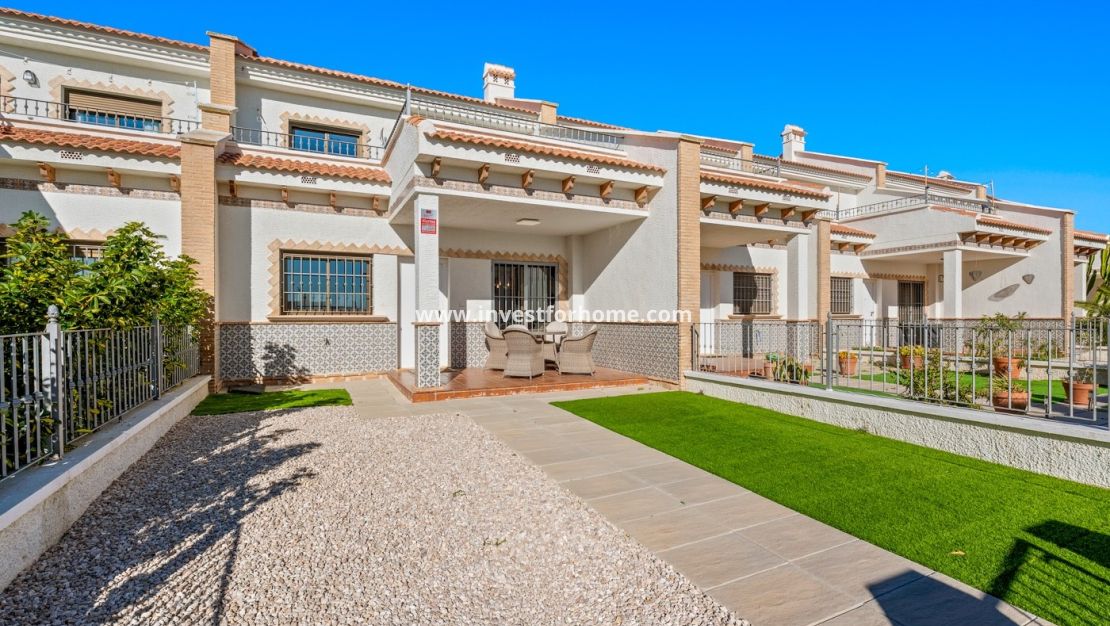 Sale - House - San Miguel de Salinas - Inland