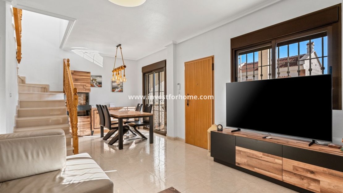 Sale - House - San Miguel de Salinas - Inland