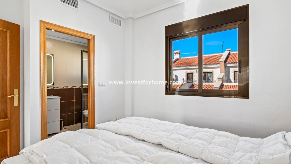 Sale - House - San Miguel de Salinas - Inland