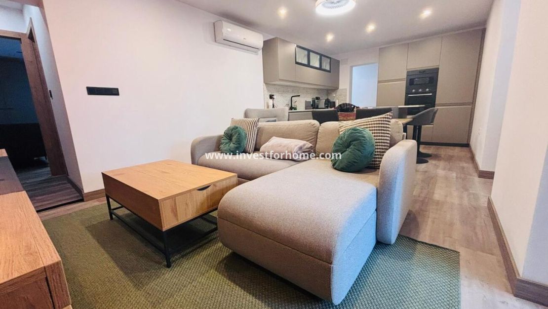 Sale - House - San Miguel de Salinas - Inland