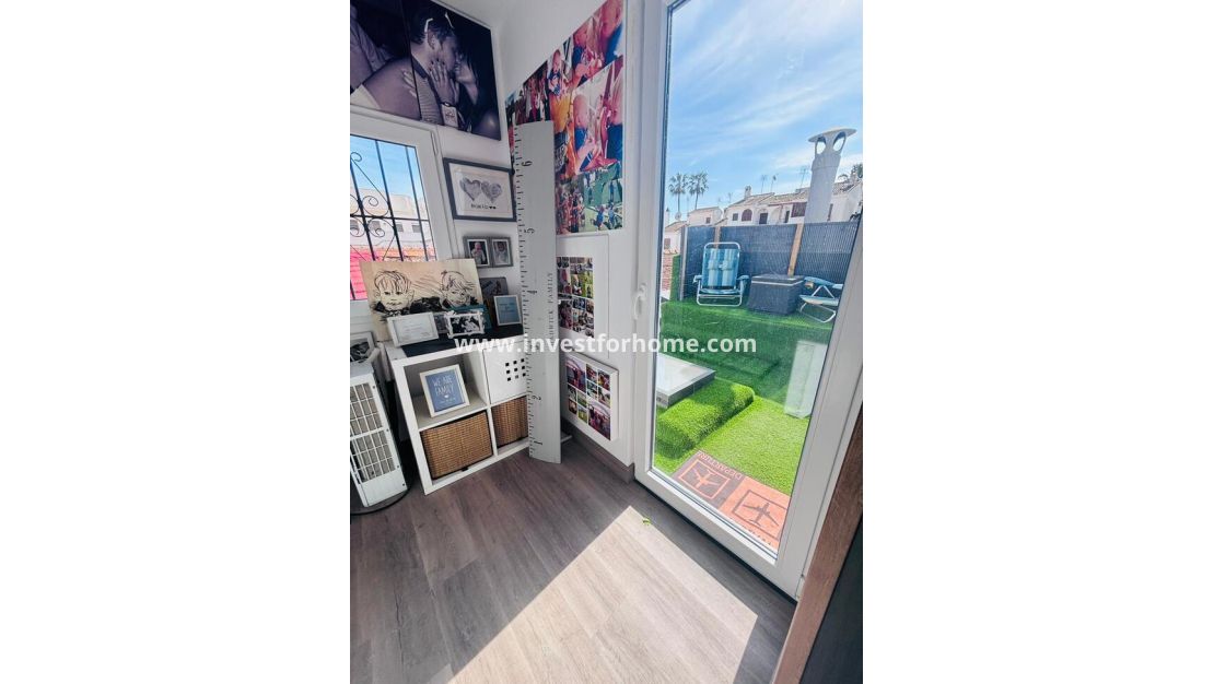 Sale - House - San Miguel de Salinas - Inland