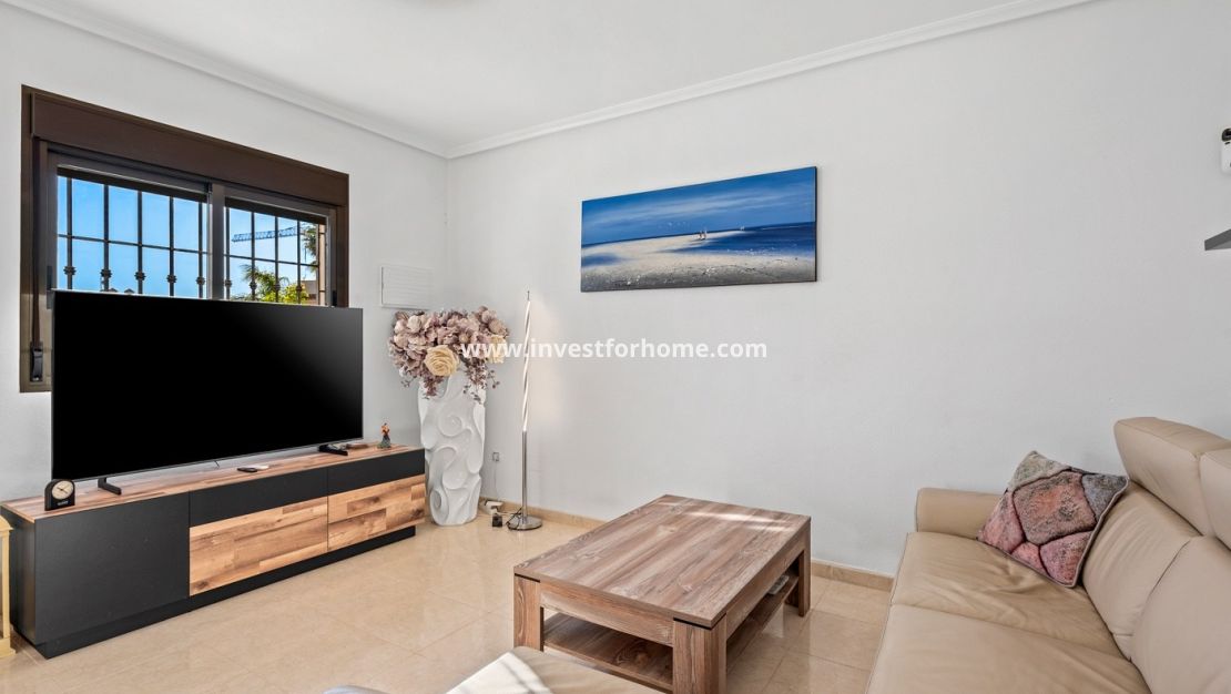 Sale - House - San Miguel de Salinas - Inland