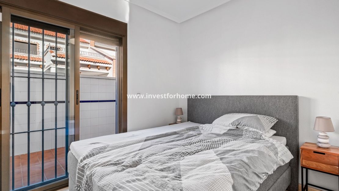 Sale - House - San Miguel de Salinas - Inland