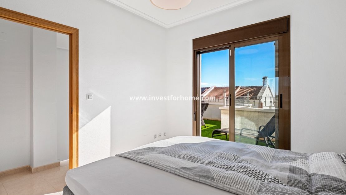 Sale - House - San Miguel de Salinas - Inland