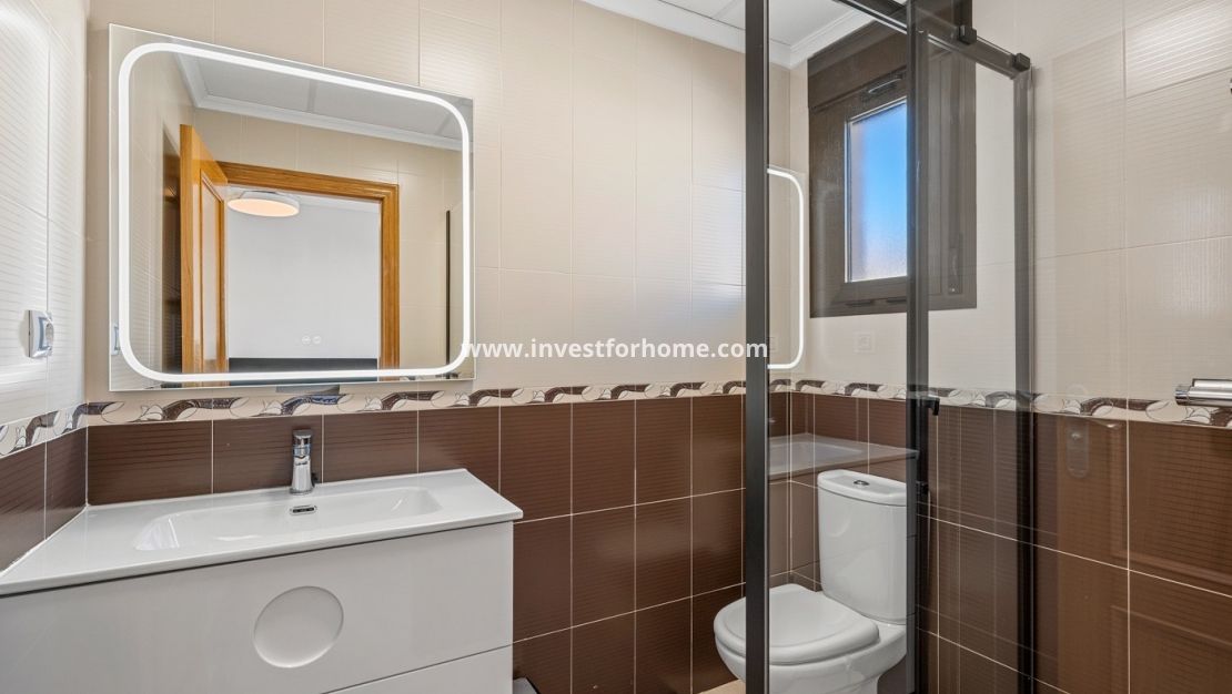 Sale - House - San Miguel de Salinas - Inland