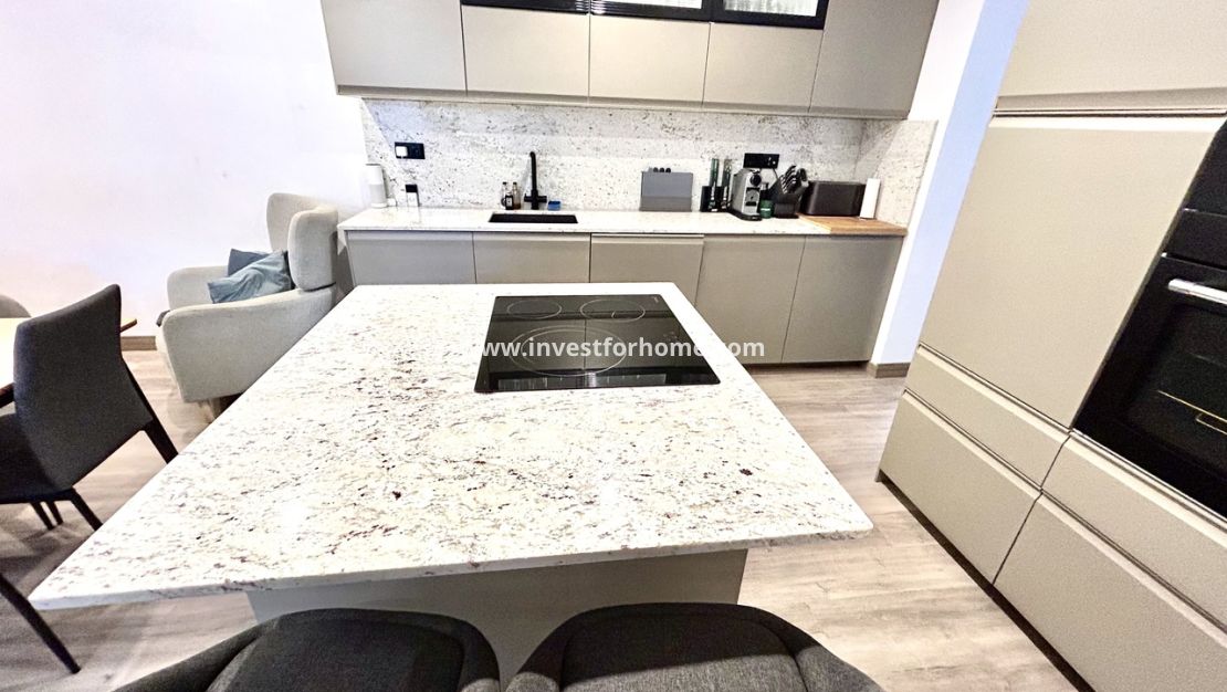 Sale - House - San Miguel de Salinas - Inland