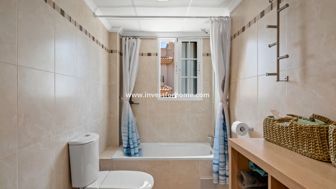 Sale - House - San Miguel de Salinas - Inland