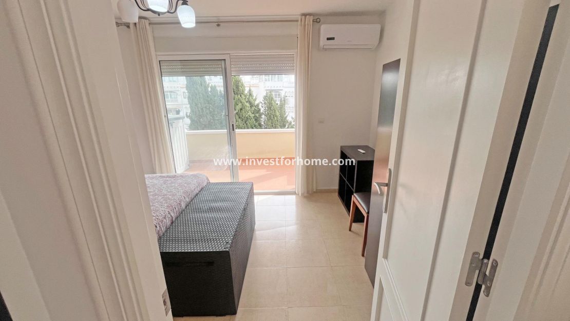 Sale - House - San Miguel de Salinas - Las Filipinas