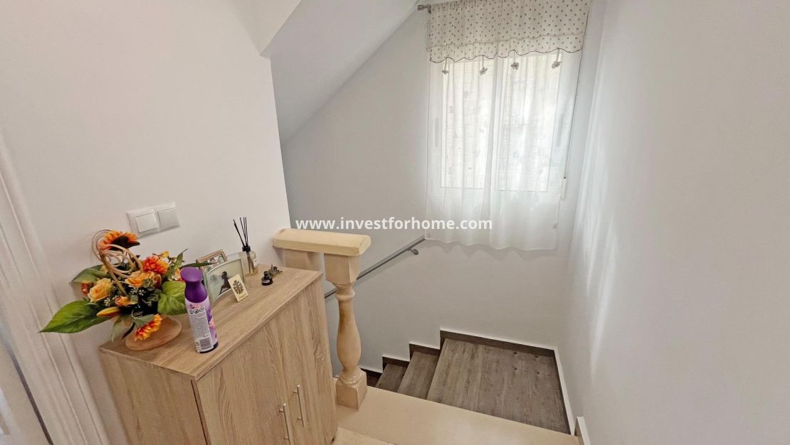 Sale - House - San Miguel de Salinas - Las Filipinas