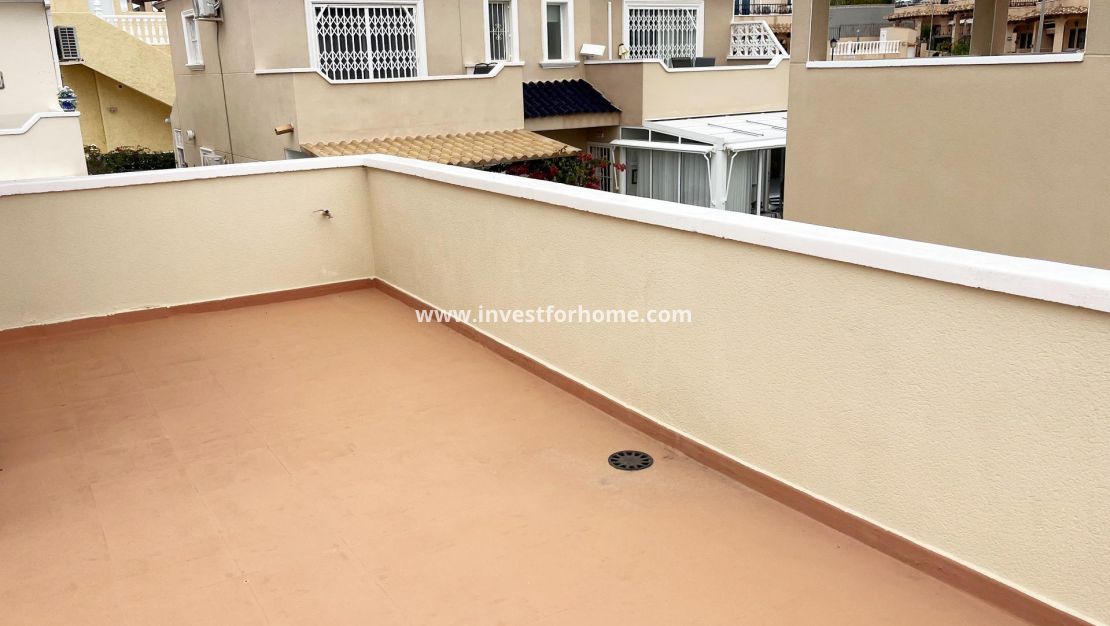 Sale - House - San Miguel de Salinas - Las Filipinas